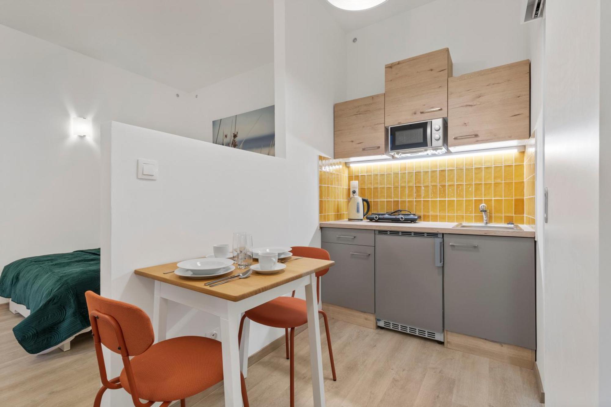 Garden Haven Studio In Old Town Братислава Екстер'єр фото